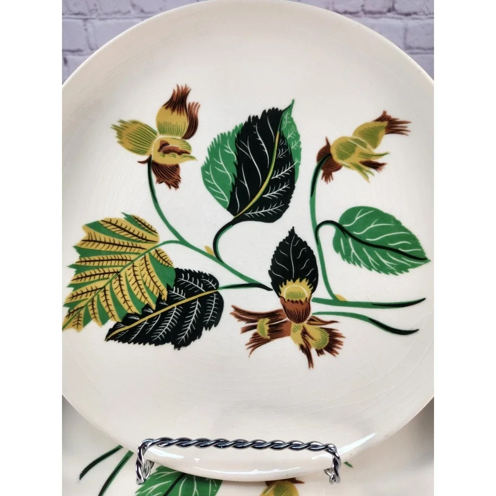 Ballerina China Hazelnut Potteries Leaves & Nuts Set of 8 Dinner Plates